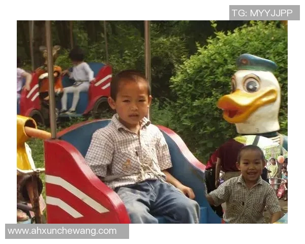 赵芳专访：畅谈滑板人生与成长的点滴回忆与未来展望